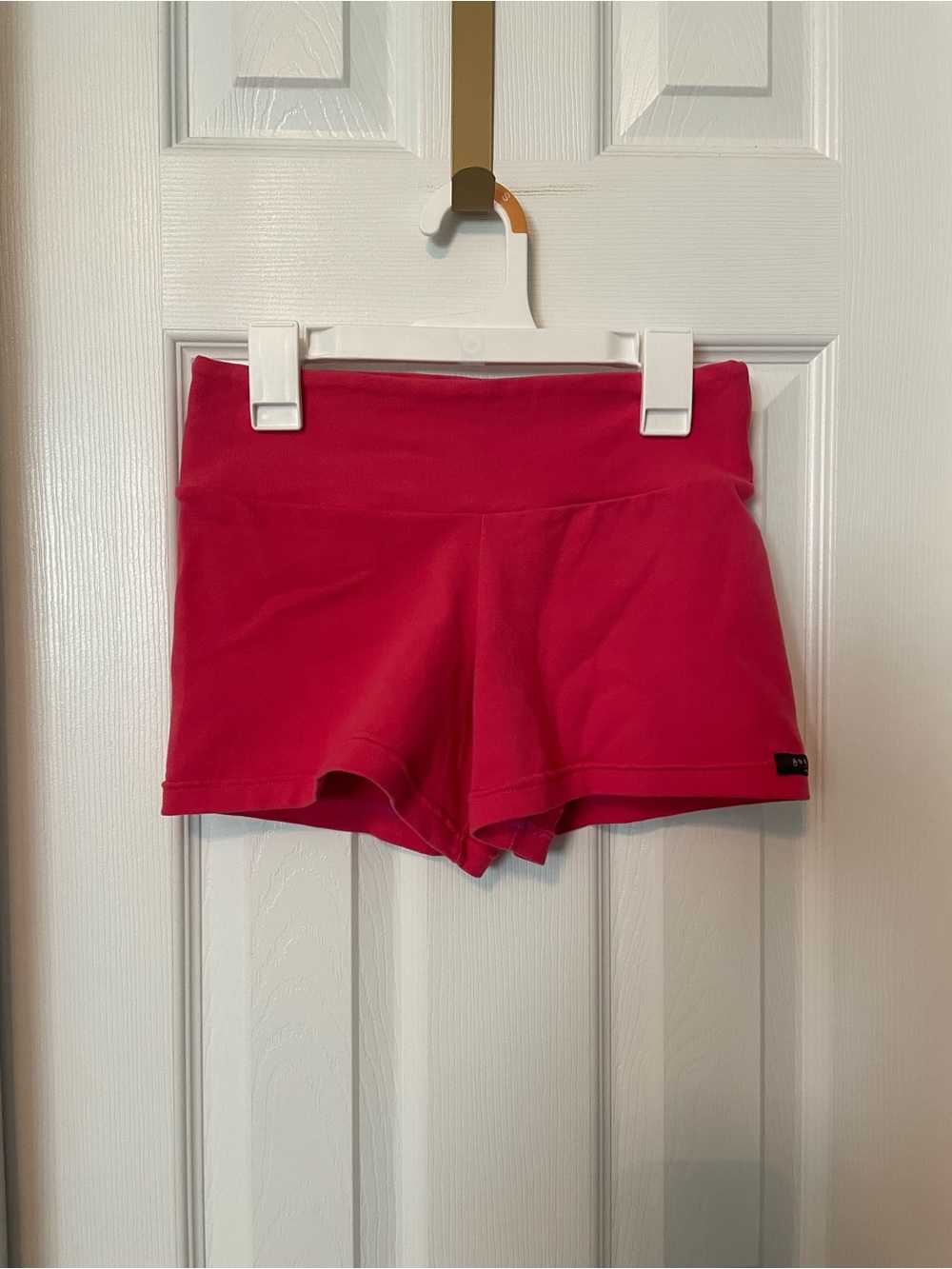 Yogabela reddish pink yoga shorts